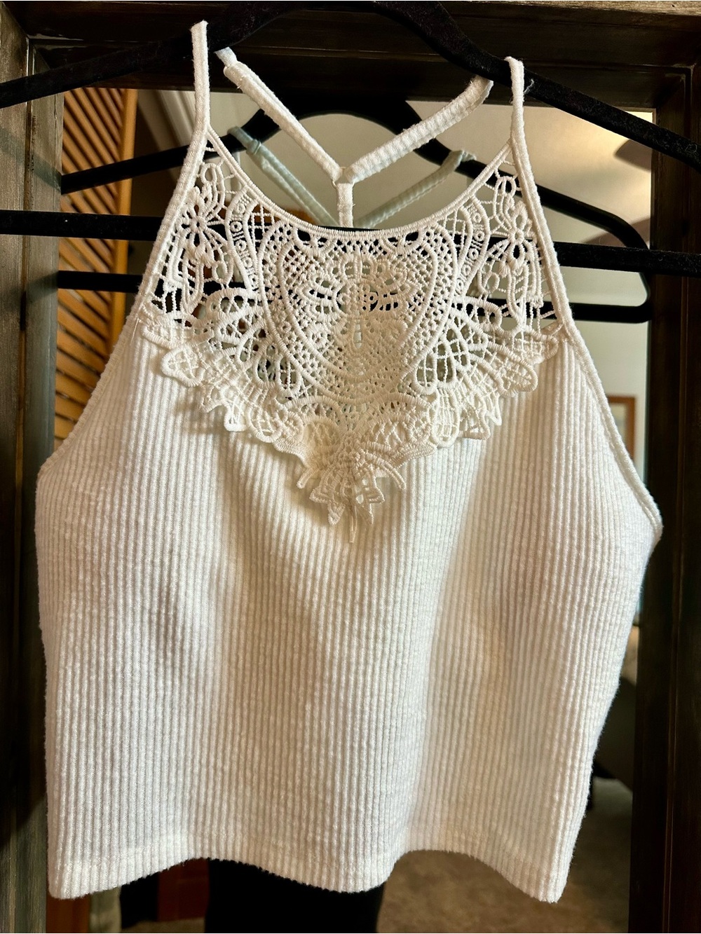 SO Pretty Little Layers White Crochet Lace High Neck Brami Tank M Boho Concert - Picture 2 of 4